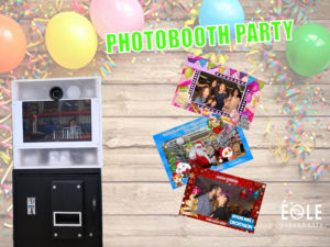 photobooth avec un décor de ballon avec à côté des photos d'anniversaire
